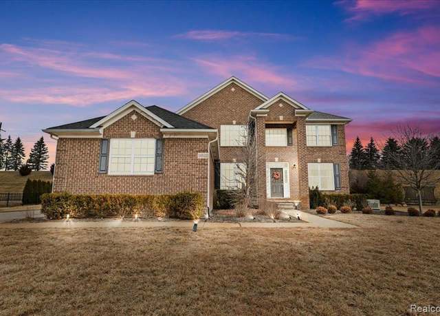 Property at 10522 STONEY POINT Dr, South Lyon, MI 48178 8052, 4 beds, 3.5 baths
