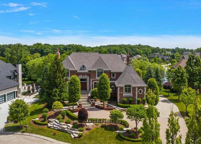 Property at 2848 Croftshire Ct, Rochester, MI 48306 4925, 5 beds, 5 baths
