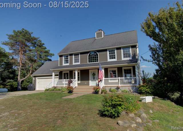 Property at 10257 Wake Robin Ln, Grand Blanc, MI 48439 9354, 4 beds, 3.5 baths