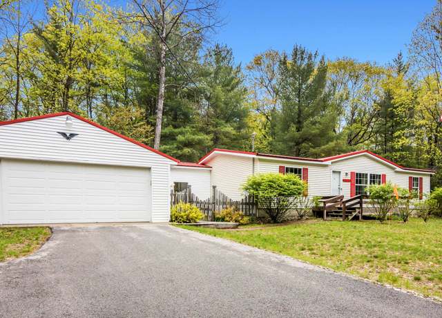 Property at 11748 NE Franklin St, Kalkaska, MI 49646, 3 beds, 2 baths