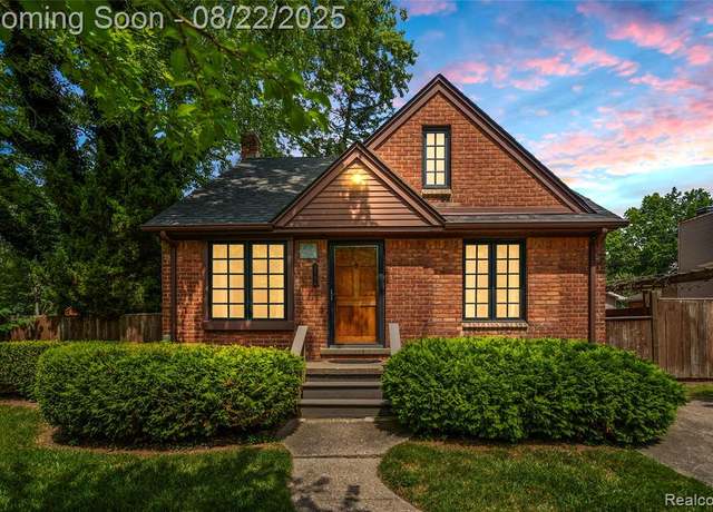 Property at 3704 Oakshire Ave, Waterford, MI 48328 3549, 3 beds, 1 bath