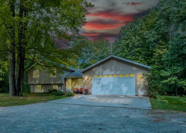 Property at 1124 Wiggins Lake Rd, Gladwin, MI 48624, 4 beds, 2 baths