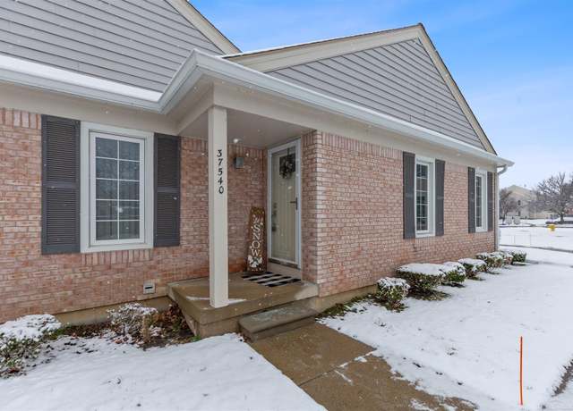 Property at 37540 Stonegate Cir #125, Clinton Township, MI 48036, 2 beds, 1.5 baths