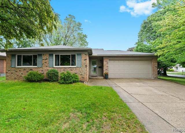 Property at 14962 Bassett St, Livonia, MI 48154 4708, 3 beds, 2 baths