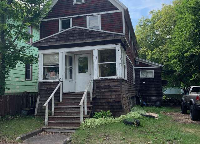 Property at 117 Ahmeek St, Laurium, MI 49913, 4 beds, 1 bath