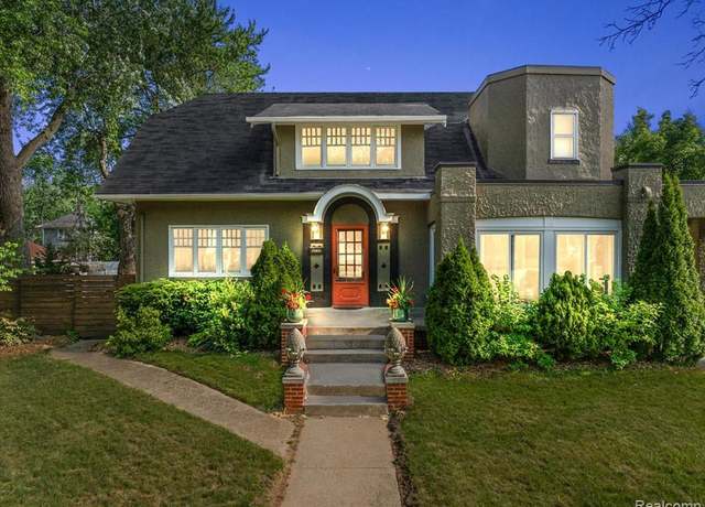 Property at 35021 Chestnut St, Wayne, MI 48184 1254, 4 beds, 2.5 baths