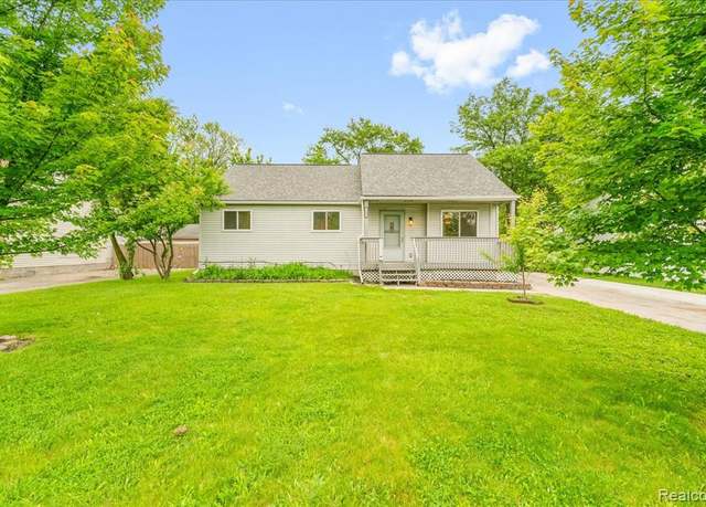 Property at 7205 Kempa St, Romulus, MI 48174 2122, 3 beds, 2 baths