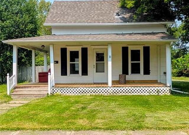 Property at 703 Queen St, Owosso, MI 48867 2459, 2 beds, 1 bath
