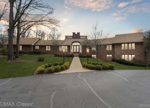 Property at 10056 APPLEGATE Ln, Brighton, MI 48114 9664, 3 beds, 4 baths