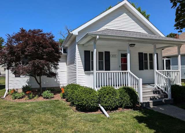 Property at 804 Marsac St, Bay City, MI 48708, 2 beds, 1 bath
