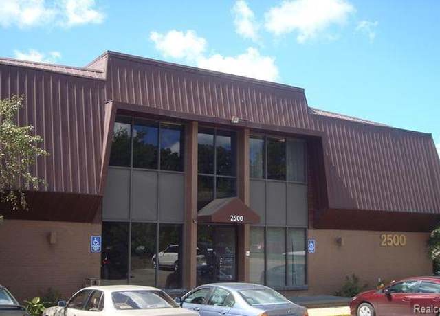 Property at 2500 PACKARD St, Ann Arbor, MI 48104 6827