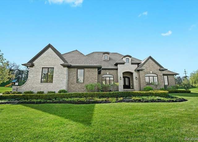 Property at 10580 STONEY POINT Dr, South Lyon, MI 48178 8052, 6 beds, 5 baths