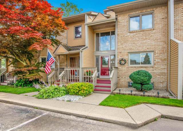 Property at 25970 St Clair Place Rd #3, Harrison Twp, MI 48045-3259, 2 beds, 2 baths