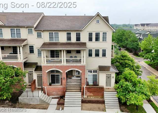 Property at 3910 Forester Blvd, Auburn Hills, MI 48326 3052, 2 beds, 2 baths
