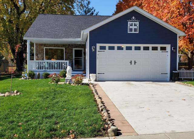 Property at 505 N Main St, Yale, MI 48097, 3 beds, 2 baths
