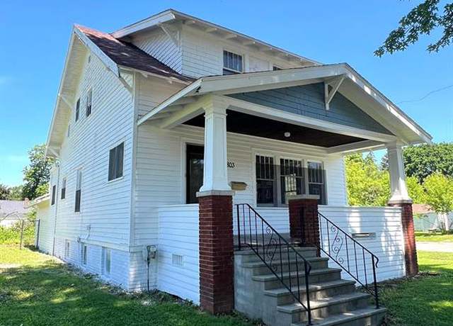 Property at 803 S Oakley St, Saginaw, MI 48602, 4 beds, 1 bath