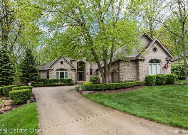 Property at 8444 CLIMBING Way, Pinckney, MI 48169 8484, 4 beds, 3 baths