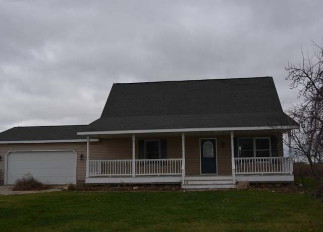 Property at 5593 E Rosebush Rd, Rosebush, MI 48878, 4 beds, 2 baths