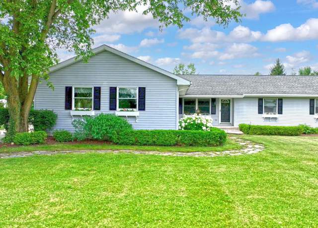 Property at 6298 Marsh Rd, Cottrellville, MI 48039, 3 beds, 2.5 baths