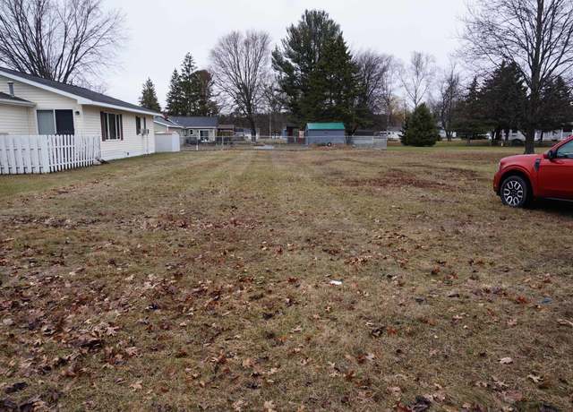 Property at 521 Washington Ave, East Tawas, MI 48730