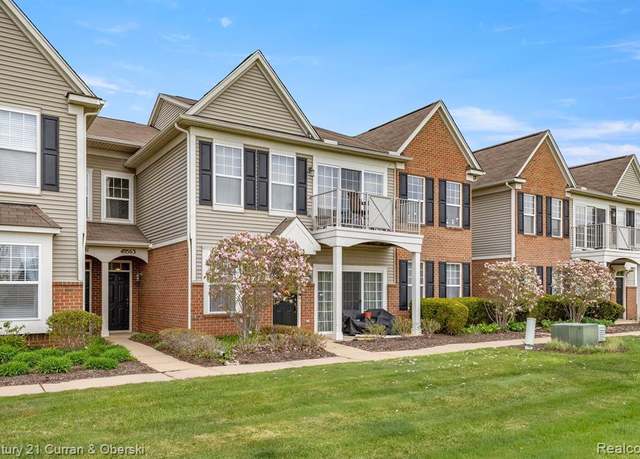 Property at 40563 BLYTHEFIELD Ln, Canton, MI 48188 2251, 2 beds, 2 baths