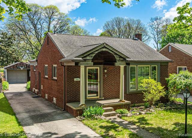 Property at 1563 CHELTENHAM Rd, Birmingham, MI 48009 7264, 3 beds, 2 baths