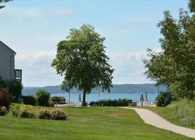 Property at 5605 E Creeks Xing #36, Williamsburg, MI 49690, 1 bath