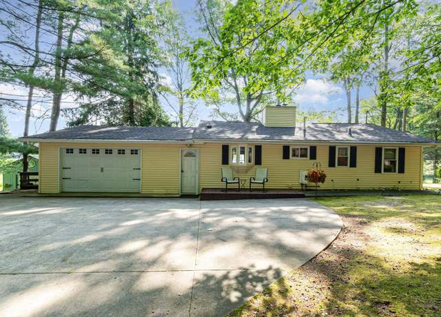 Property at Undisclosed address, Harrison, MI 48625, 3 beds, 2 baths