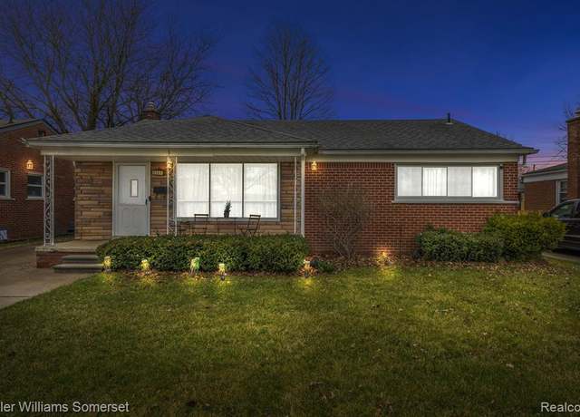 Property at 6569 HAWTHORNE St, Garden City, MI 48135 2096, 3 beds, 1.5 baths