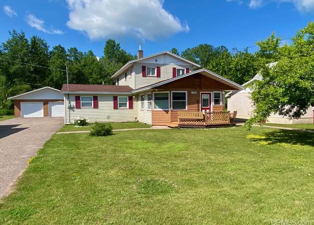 Property at 5755 Co Rd 550 Hwy, Marquette, MI 49855, 2 beds, 2 baths