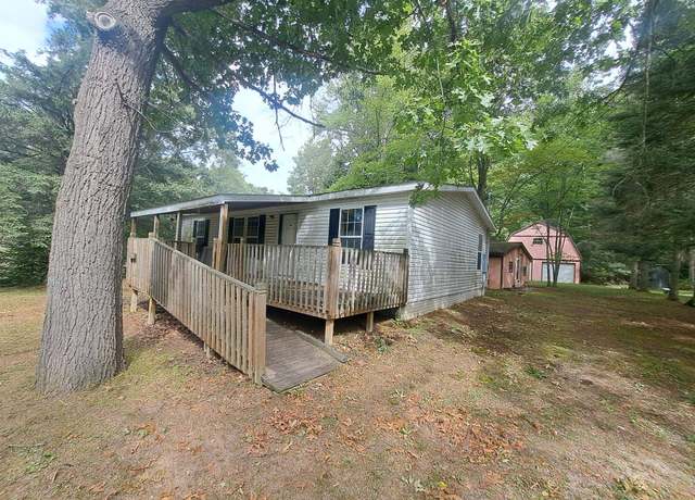 Property at 9481 S Cook Ave, Lake, MI 48632, 3 beds, 2 baths