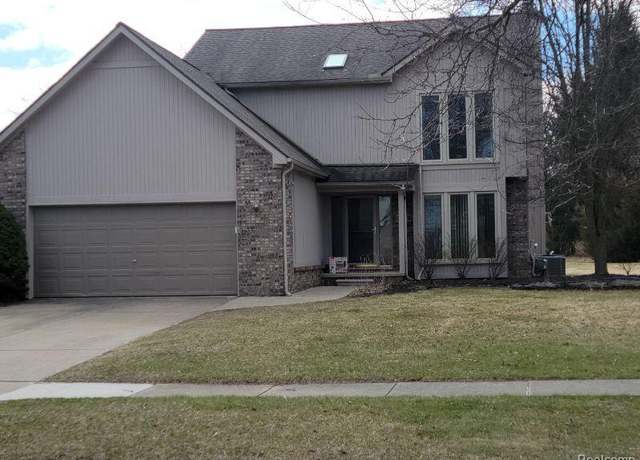 Property at 3283 BENNINGTON Dr, Wixom, MI 48393 1725, 5 beds, 2.5 baths