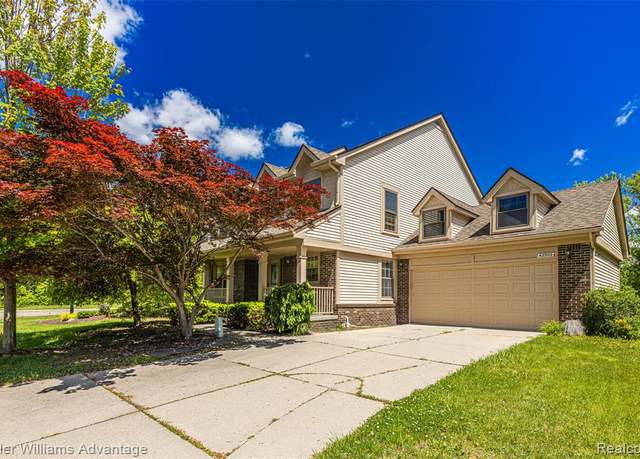 Property at 42900 Ledgeview Dr, Novi, MI 48377 2710, 4 beds, 2.5 baths