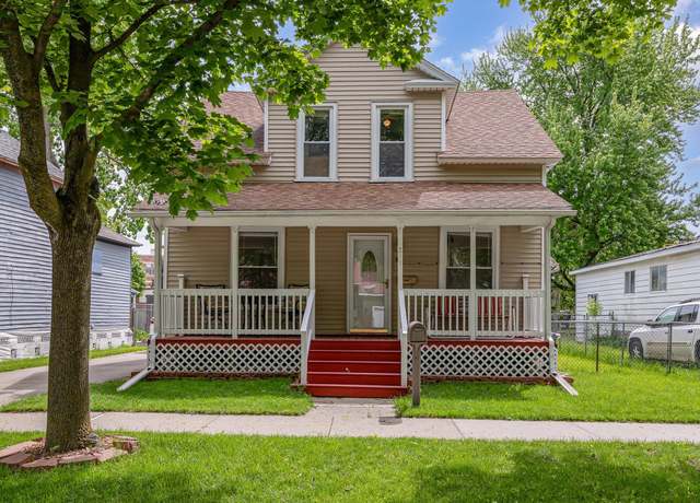 Property at 211 S Birney St, Bay City, MI 48708, 3 beds, 2 baths