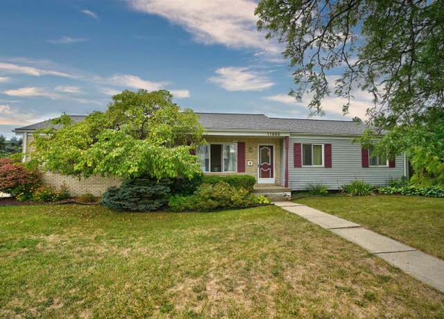 Property at 11950 Belsay Rd, Grand Blanc, MI 48439, 3 beds, 1.5 baths