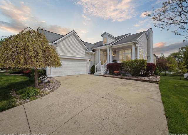 Property at 230 Atlantis Cir, Oxford, MI 48371 3722, 4 beds, 3 baths