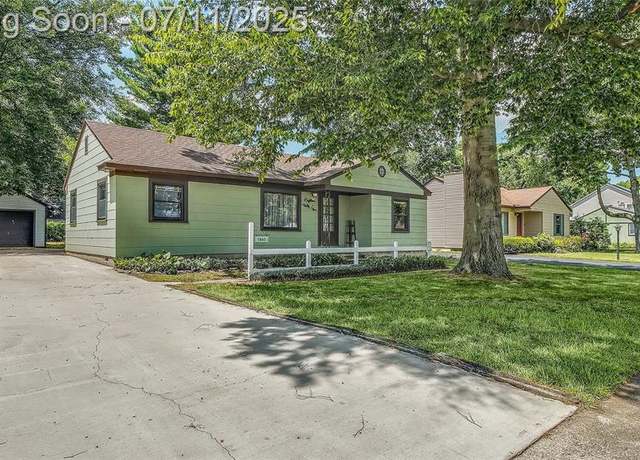 Property at 1845 Van Courtland Dr, Troy, MI 48083 1881, 3 beds, 1.5 baths