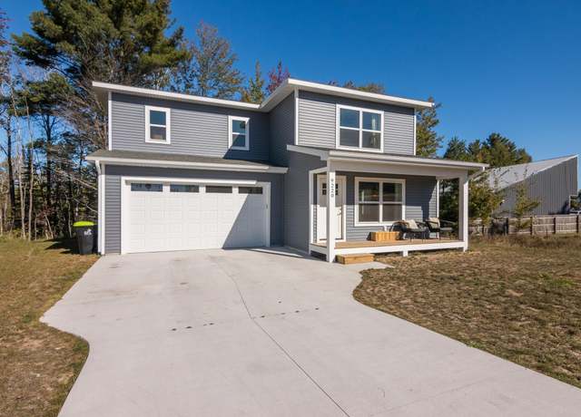 Property at 9220 S Flaska Dr #1, Cedar, MI 49621, 3 beds, 2.5 baths