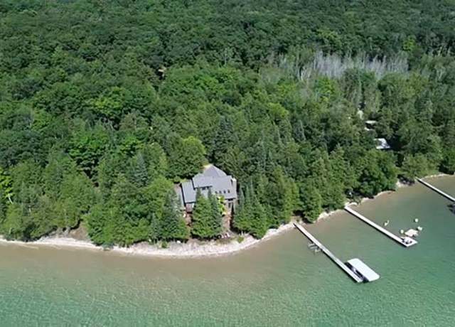 Property at 736 Davock Ln Lot : 15, Bellaire, MI 49615, 6 beds, 3 baths