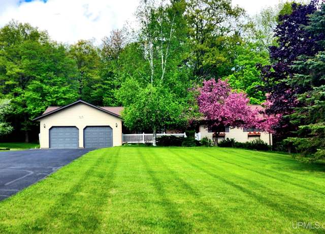 Property at W5940 Springview Dr, Norway, MI 49870, 3 beds, 3.5 baths