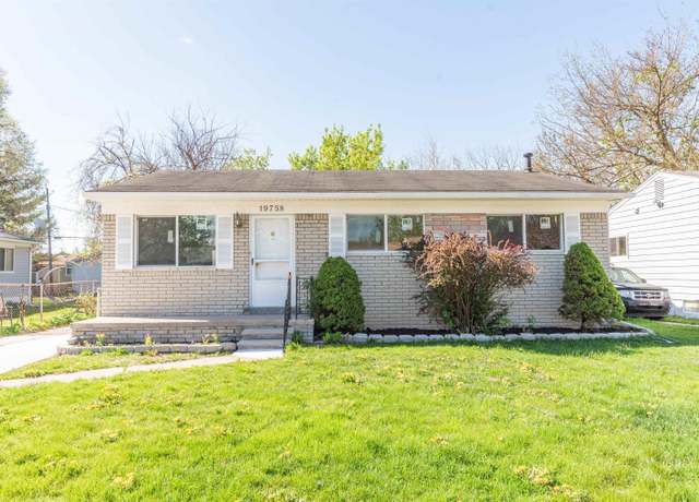 Property at 19758 Williamson St, Clinton Township, MI 48035, 3 beds, 1.5 baths