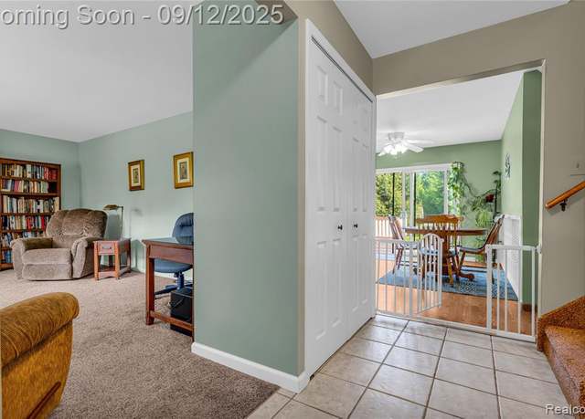 Property at 3145 S Fenton Rd, Holly, MI 48442 9102, 3 beds, 1.5 baths