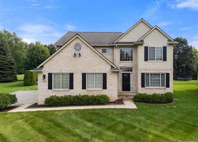 Property at 25638 McCrory Ln, South Lyon, MI 48178 1564, 4 beds, 2.5 baths