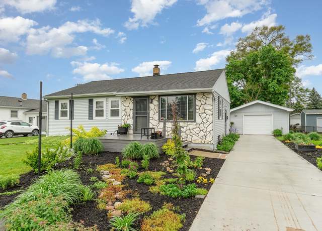 Property at 2771 Paradise Ct, Bay City, MI 48708, 3 beds, 2 baths