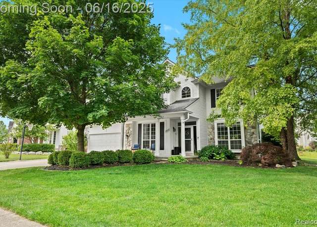 Property at 1035 Equestrian Dr, South Lyon, MI 48178 5305, 4 beds, 2.5 baths