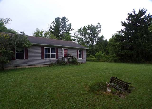 Property at 1571 Colwood Rd, Caro, MI 48723, 3 beds, 2 baths