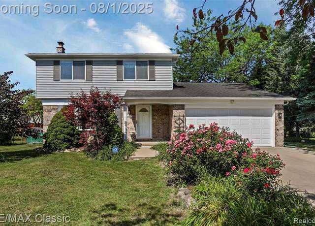 Property at 3570 Beech Dr, Ann Arbor, MI 48197 3758, 3 beds, 1.5 baths