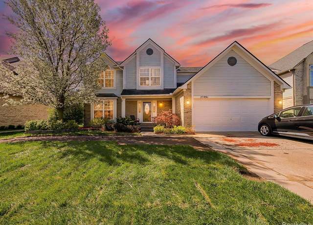 Property at 25991 TWIN OAKS Dr, Taylor, MI 48180 9309, 4 beds, 3 baths