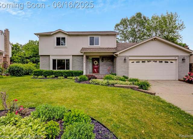 Property at 34516 Bunker Hill Dr, Farmington, MI 48331 3223, 4 beds, 2.5 baths