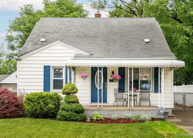 Property at 625 Whitcomb Ave, Royal Oak, MI 48073 2005, 4 beds, 1.5 baths
